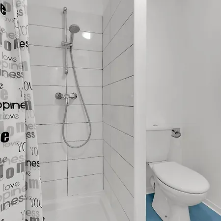 Le Miami - 9 Personnes - 5 Et 5 Sdb & Wc Lägenhet