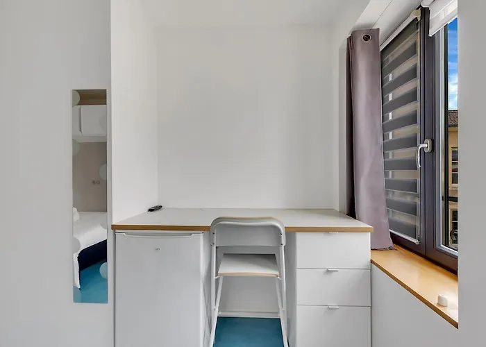 Le Miami - 9 Personnes - 5 Et 5 Sdb & Wc